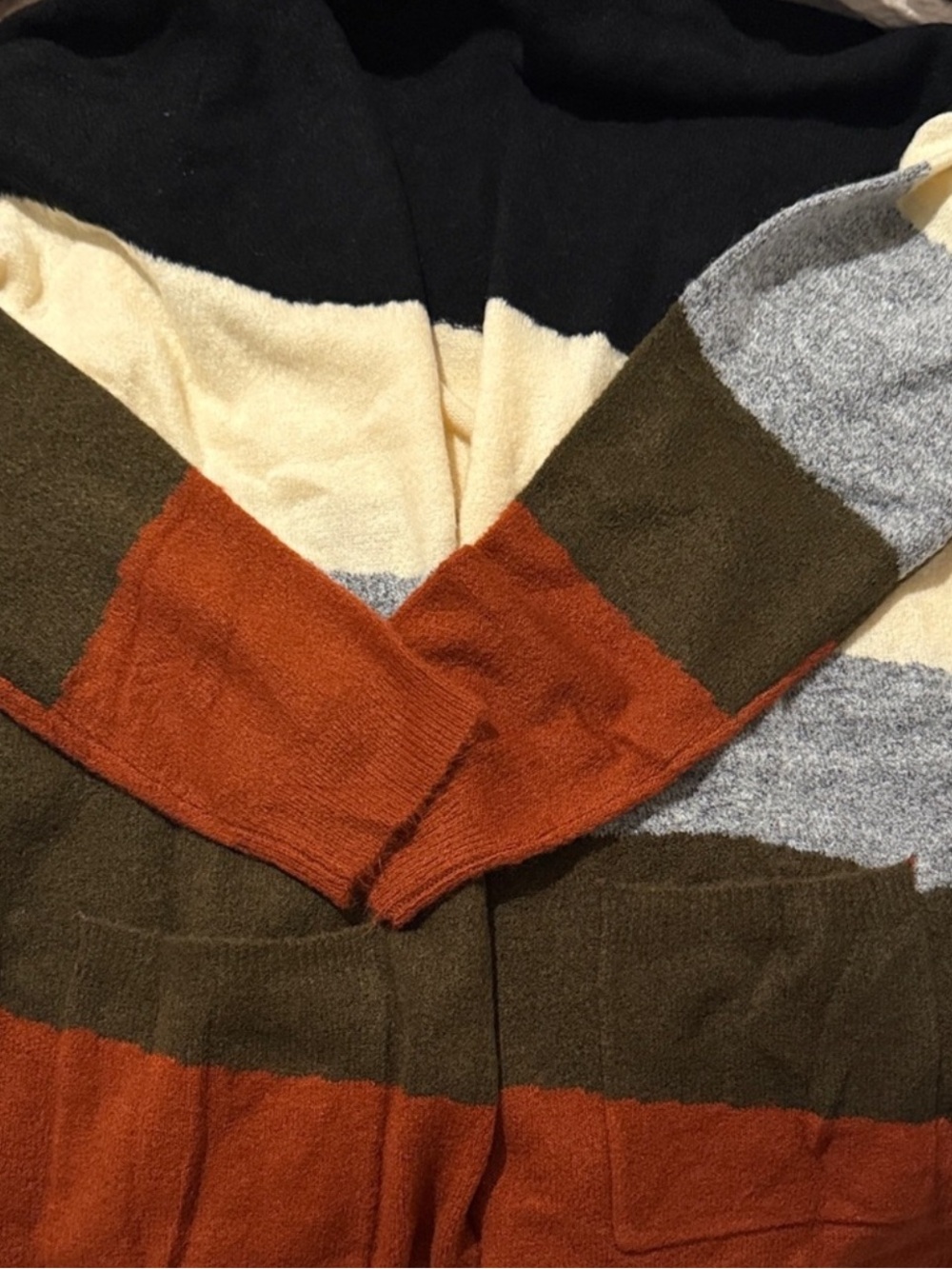 EUC Promesa Colorblock Cardigan in Black, Cream, Gray, Olive, Rust Women’s L